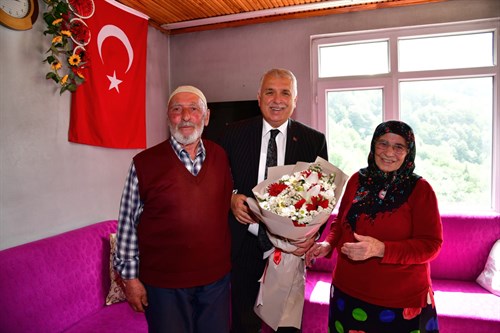 Vali Aziz Yıldırım’dan Aile Yılı Kapsamında Anlamlı Ziyaret