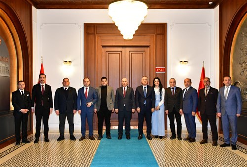Vali Yıldırım, Turizm Haftası Kapsamında Sektör Temsilcilerini Ağırladı